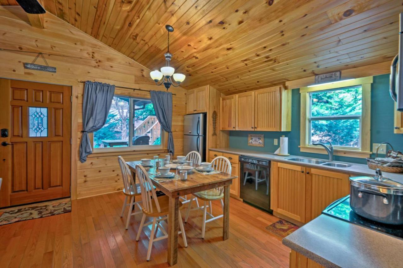 Bryson City Cabin With Fire Pit On Coopers Creek! Εξωτερικό φωτογραφία