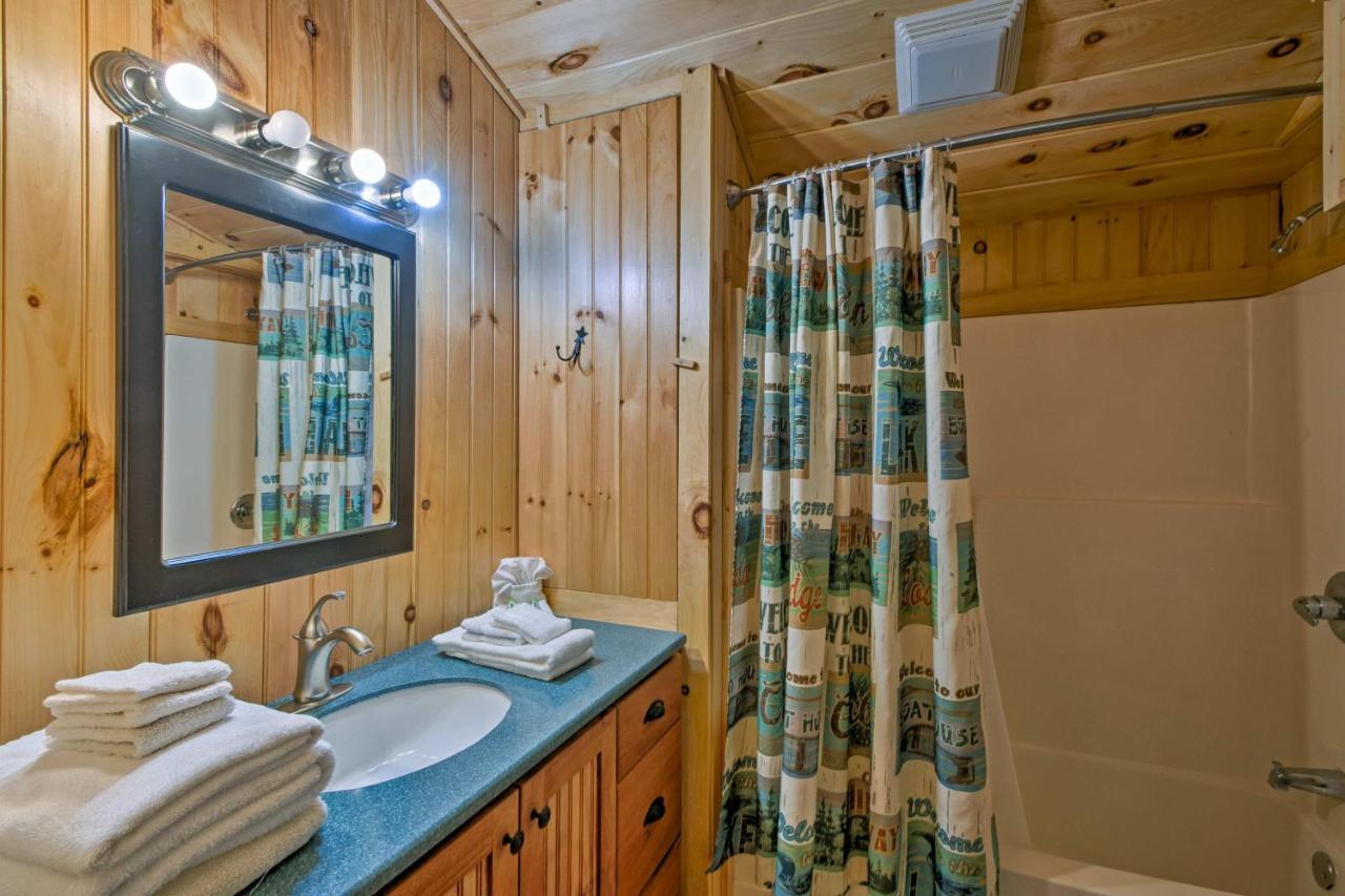 Bryson City Cabin With Fire Pit On Coopers Creek! Εξωτερικό φωτογραφία